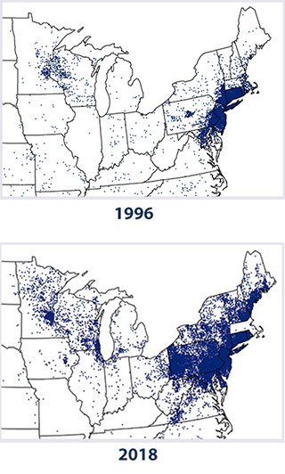 Side-by-side maps of the Northeast and Upper Midwest in 1996 and 2018, showing a dot for every reported case of Lyme disease.