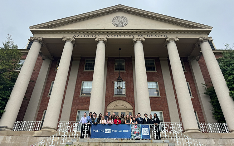 2025 Postbacs in front of NIH