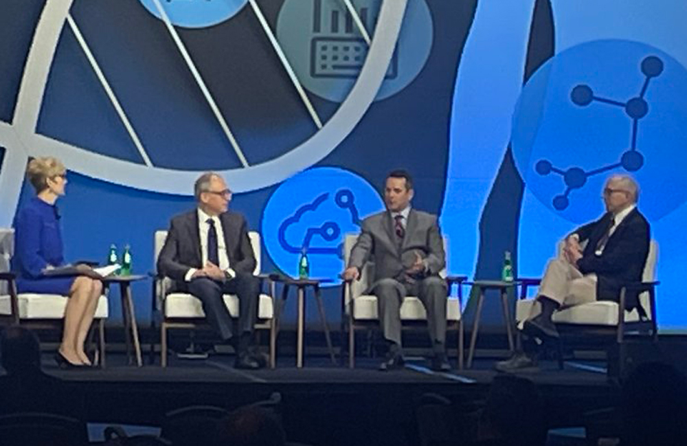 Left to right: Cathy Wurzer, Konstantinos Lazaridis, M.D., Gary Miller, Ph.D., and Rick Woychik, Ph.D., discussed the exposome during the Mayo Clinic’s 11th Annual Individualizing Medicine Conference.