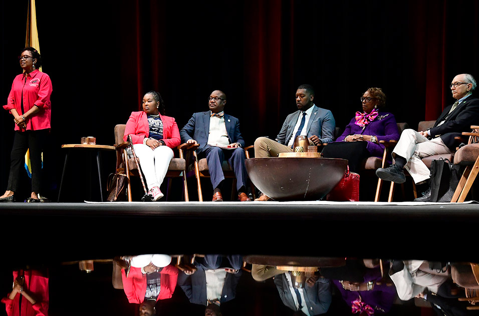 From left to right, Joan Packenham, Ph.D.; Mina Forte, Hillside High School; David Jackson, Jr., Ph.D., North Carolina Central University; Durham Mayor Leonardo Williams; Trish Rhyne Johnson, Ph.D., Delta Sigma Theta Sorority Inc.; Rick Woychik, Ph.D.
