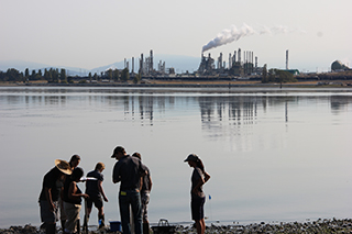 research team at Fidalgo Bay