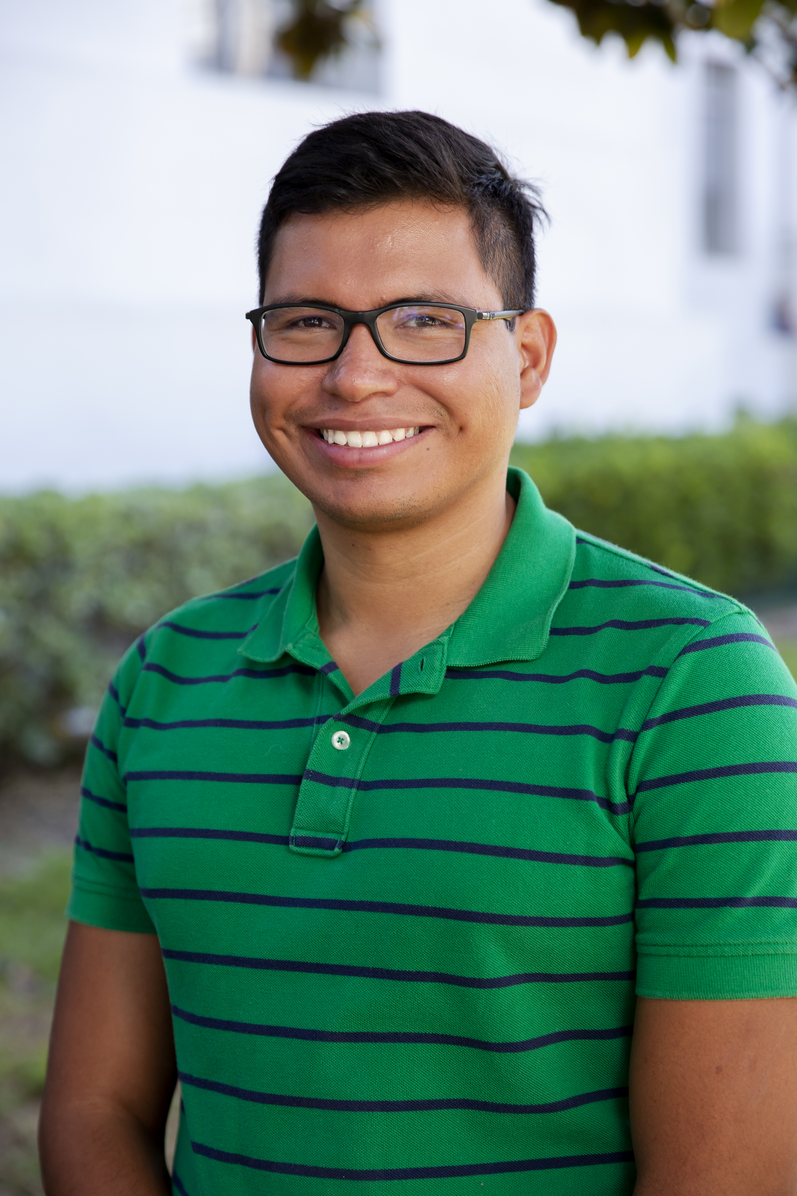 Headshot of Christopher Olivares