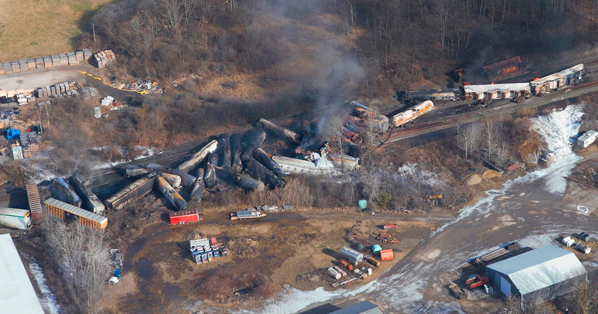 train wreckage in East Palestine, Ohio