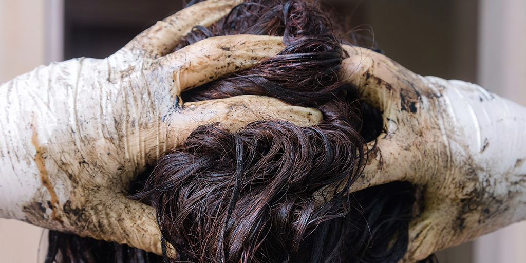 Permanent Hair Dye and Straighteners May Increase Breast Cancer Risk