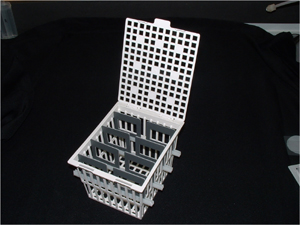 Gellyfish Cage