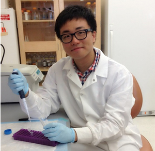 Donghai Liang, Ph.D. in lab
