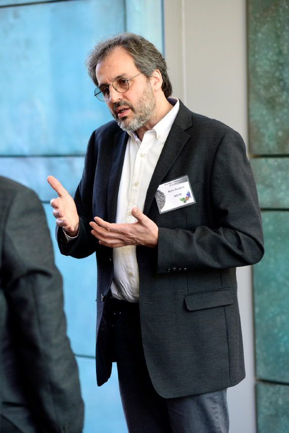 Mario Borgnia, Ph.D. from the National Cancer Institute