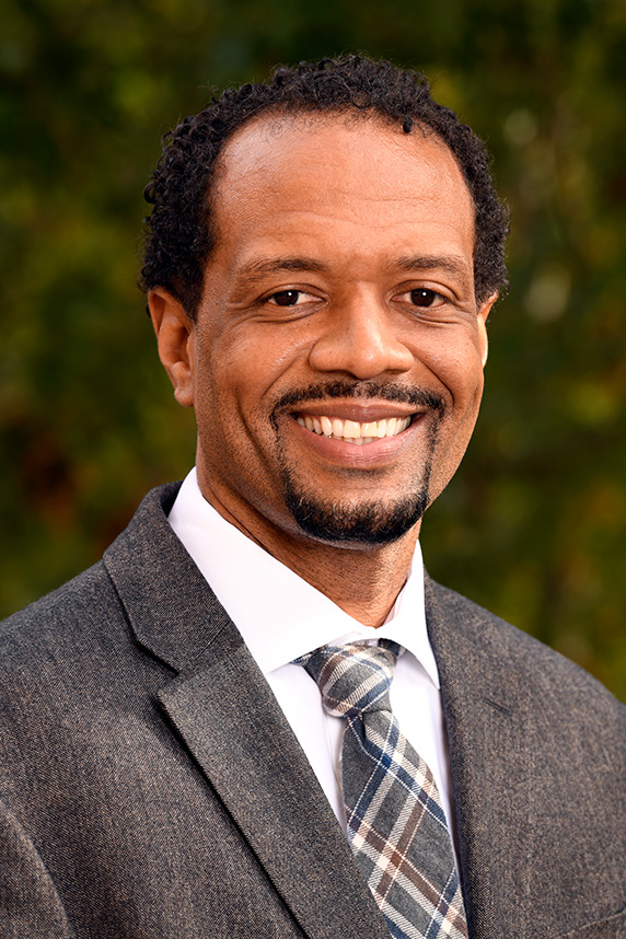 Dondrae Coble, D.V.M.