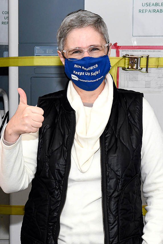 Kerri Hartung gives a thumbs up